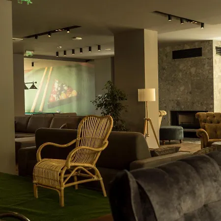 Hotel The Five Elements And Saparewa Banja