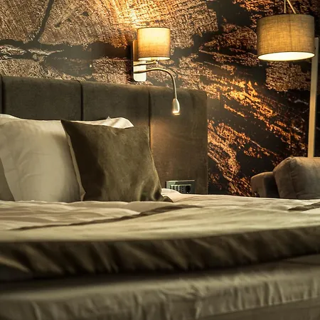 Otel The Five Elements And 4*