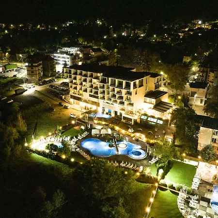 The Five Elements And Hotel