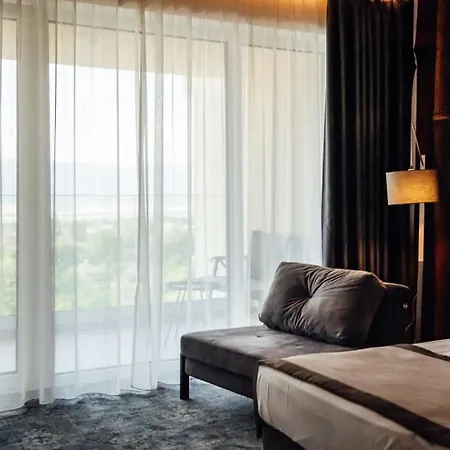 Otel The Five Elements And Sapareva Banya