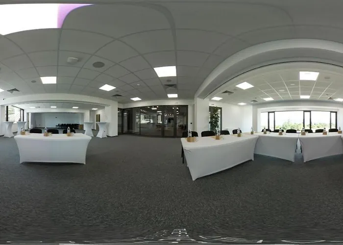 Hotel The Five Elements And 4*