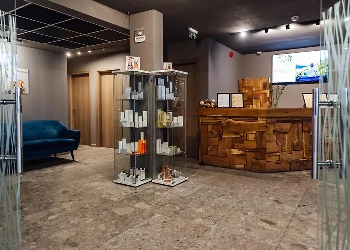 The Five Elements And Hotel 4*