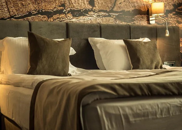 Hotel The Five Elements And 4*